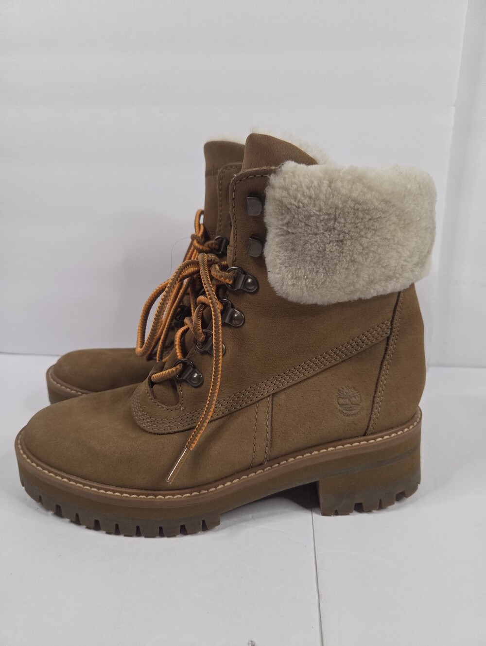 ​Timberland Courmayeur Valley Waterproof Faux Shearling Ankle Boots Size 6